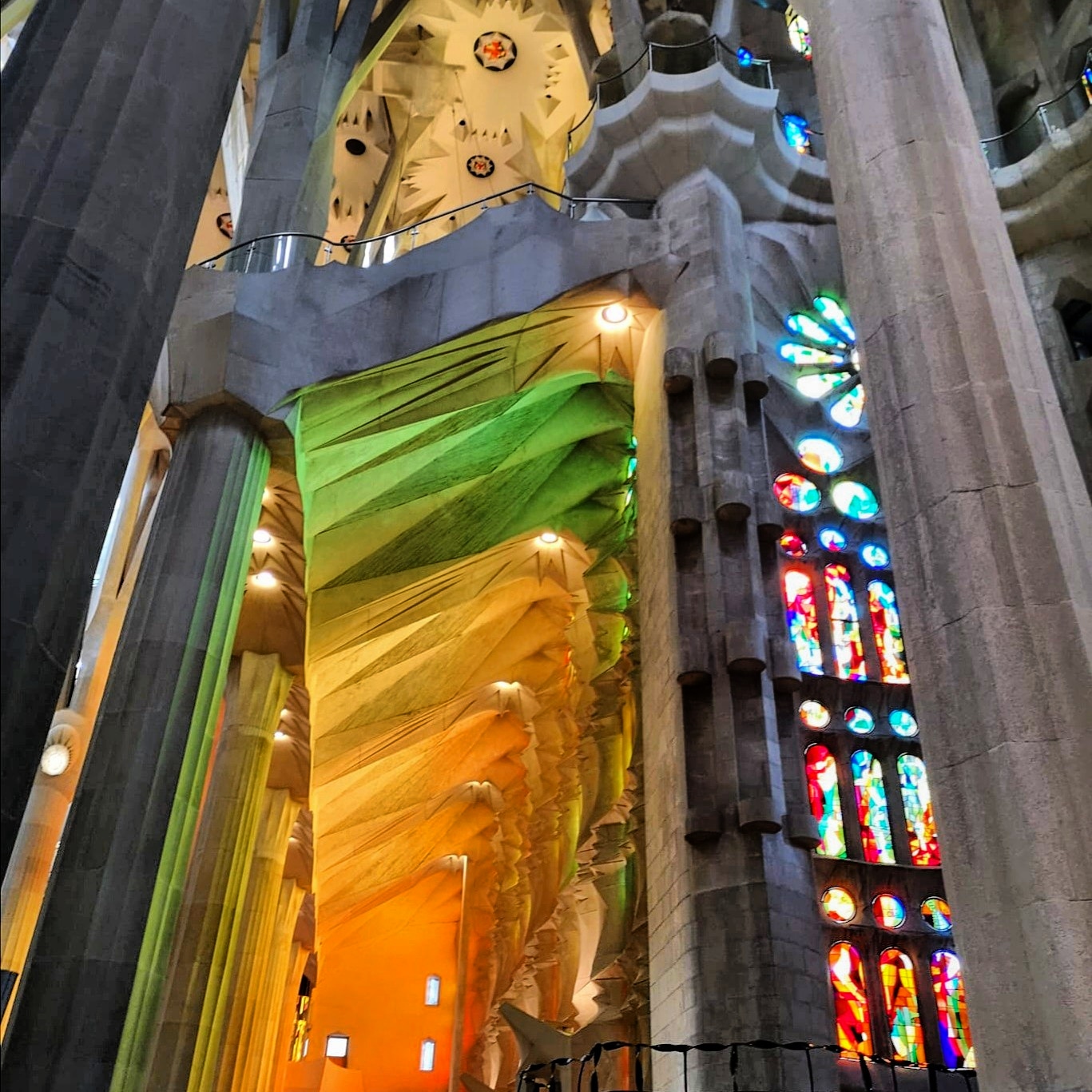Interior sagrada familia
